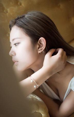 亚洲中文字幕在线观看