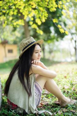 青青河边草下一句